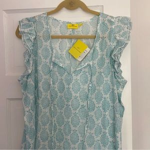 Roller rabbit pineapple top